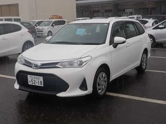 Toyota Corolla Fielder NRE161G 2021